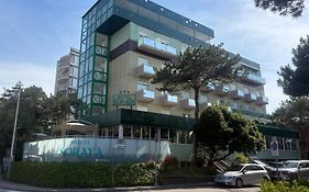 Hotel Soraya & Apartments